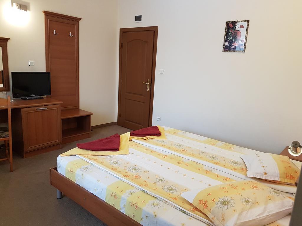 Guest House Markovi Ахелой Екстериор снимка