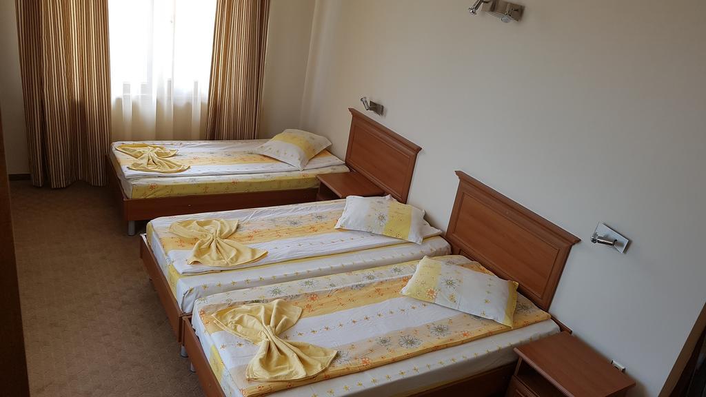 Guest House Markovi Ахелой Екстериор снимка